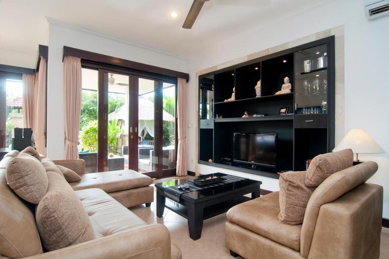 Villa Selaras ซานูร์ ภายนอก รูปภาพ